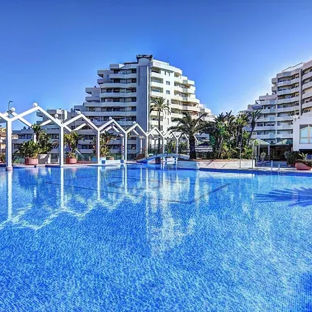 Apartment Benalbeach Front