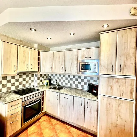 Benalbeach Front Apartman